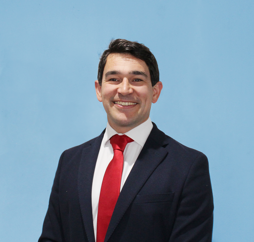 Dr Chris Bosshardt